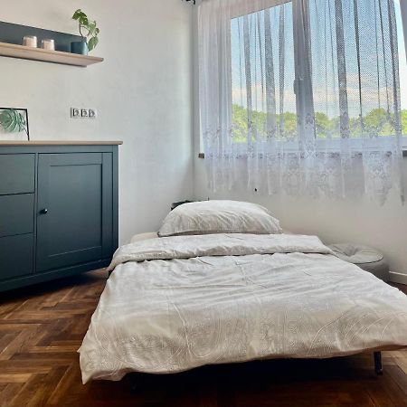 Monstera I Apartman Kolín Kültér fotó